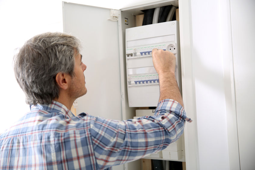 should-i-upgrade-my-electrical-panel-wireman-electric